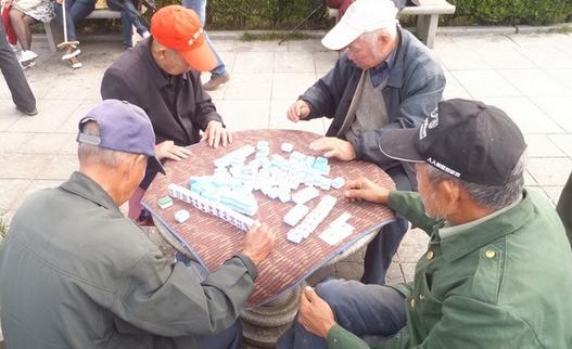 8個(gè)法則幫老人平安過(guò)冬