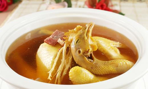 產(chǎn)后吃什么好？新媽媽補氣養(yǎng)血食譜推薦