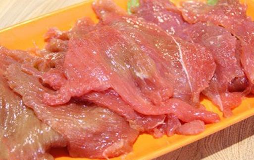 如何區(qū)別老嫩牛肉？牛肉怎么做好吃？