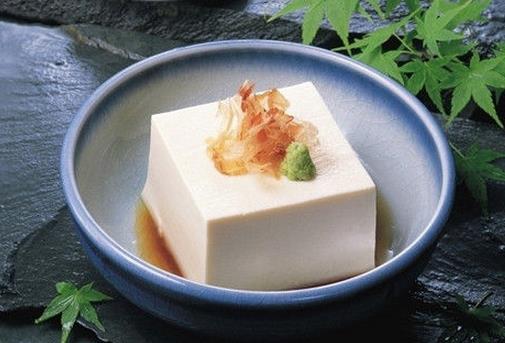 孩子飲食過剩長不高 促進(jìn)發(fā)育多吃豆奶肉
