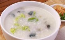 女性熬夜吃什么好？5款湯羹助你排毒養(yǎng)顏