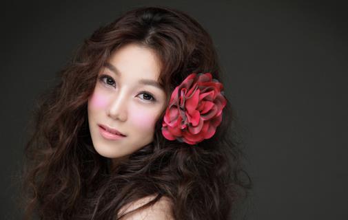 幾個(gè)小竅門讓你不再懼怕脫妝