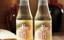 早晨洗臉?biāo)屑狱c(diǎn)“料” 六十歲不長斑！