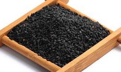 頭發(fā)干枯需要吃哪些食物？