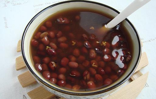 美容養(yǎng)顏有妙方飲食美容效果強(qiáng)