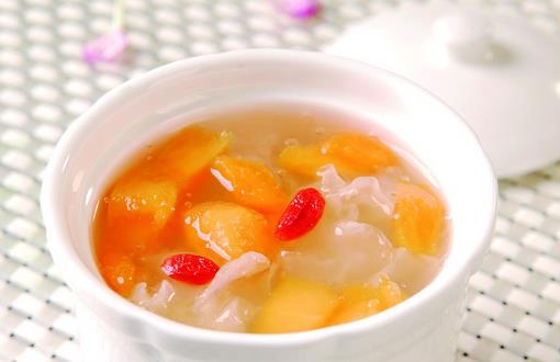 三款食療養(yǎng)出好皮膚