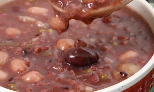 排毒養(yǎng)顏八個(gè)食療秘方