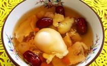 吃什么養(yǎng)顏補水？美容養(yǎng)顏的食物有哪些？