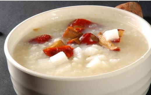 4補(bǔ)血食療調(diào)血虛