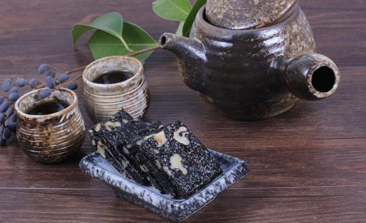 選購(gòu)阿膠的四個(gè)購(gòu)買(mǎi)技巧