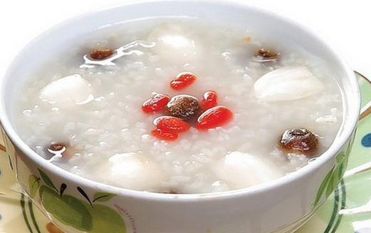 女人補(bǔ)氣血把握四個(gè)階段