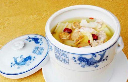 9大補(bǔ)腎壯陽(yáng)食療方 婚后男性吃起來(lái)