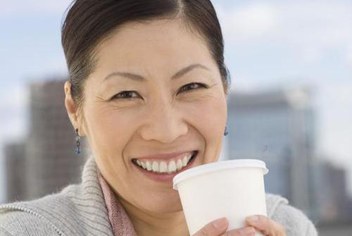 你不可不知 女性更年期的保健知識(shí)