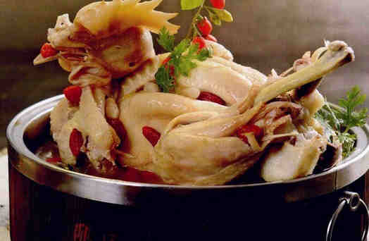 中華養(yǎng)生常見(jiàn)的三種藥膳
