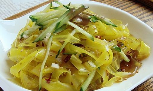 教你自制美味涼皮調(diào)料汁