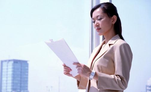 如何應(yīng)付倚老賣老的同事