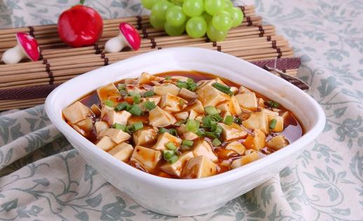 麻婆豆腐是怎么做的？