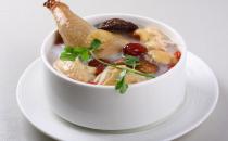 雞湯有營養(yǎng)還是雞肉更有營養(yǎng)？