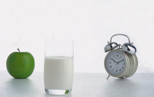 揭秘復(fù)原乳和純牛奶的區(qū)別