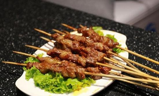 夏季吃燒烤要注意這些問(wèn)題