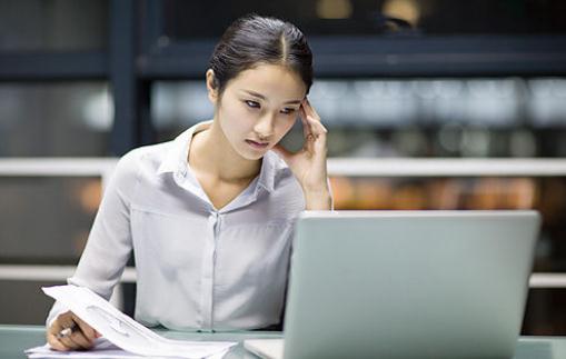 如何擺脫強(qiáng)迫癥？心理治療很重要