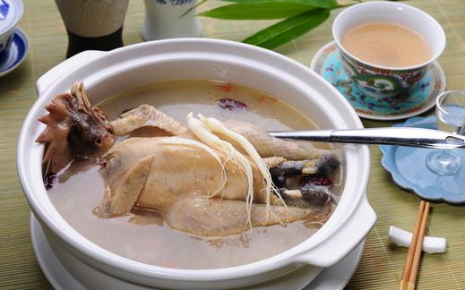 患感冒？雞湯來幫你
