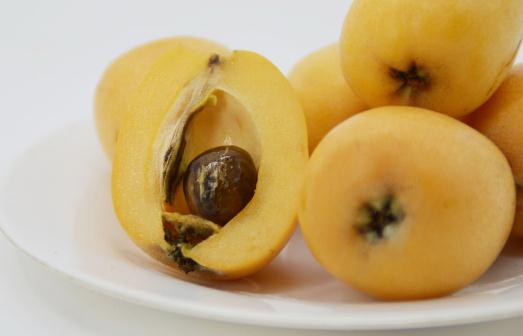 吃枇杷果的好處 枇杷果怎么吃？