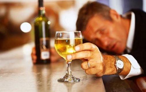 如何降低酒精對(duì)身體的刺激