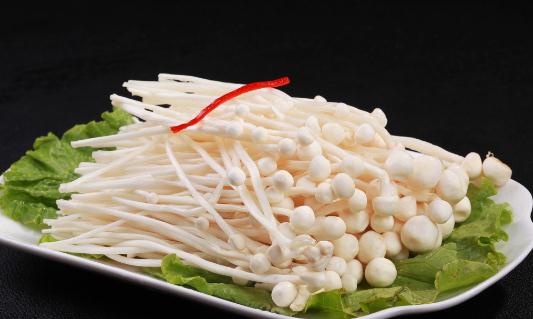 如何挑選金針菇？金針菇選用有講究