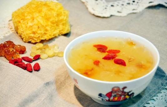 7種養(yǎng)生茶為身體補(bǔ)足水分