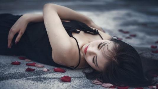 女人長(zhǎng)期憋尿會(huì)有什么危害