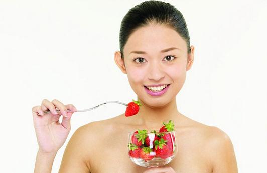 美人兒必吃的4款美容水果