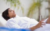 板床硬度、枕頭高度決定睡眠質(zhì)量