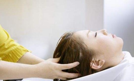 女人怎樣洗頭是最健康的？