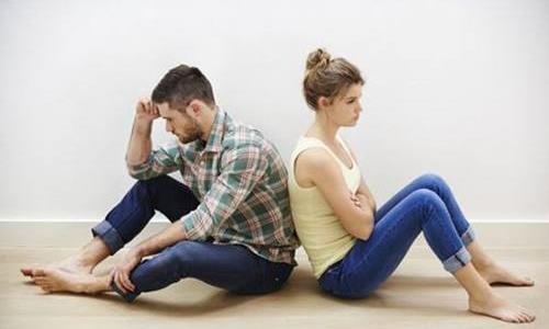 網(wǎng)友自述：男友頻繁出軌要分手嗎？
