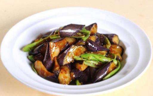 怎么炒茄子才不會變黑？