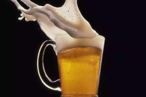 這樣喝啤酒才健康哦！