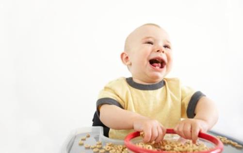 如何正確母乳喂養(yǎng)？