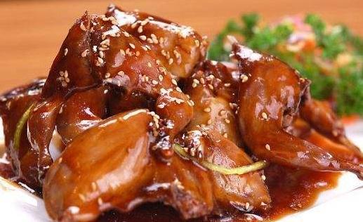 男人補(bǔ)腎有講究 可多吃這六種肉