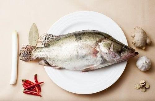 空腹吃魚？等于慢性自殺！