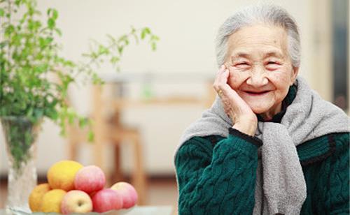 老年人失眠？睡前別做這些事！