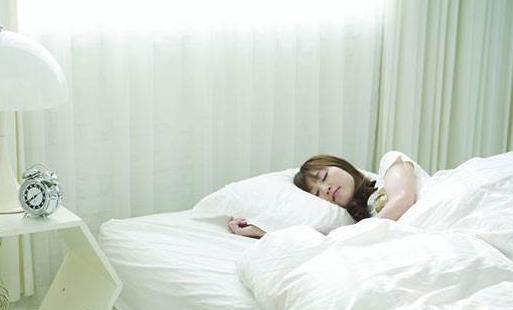 女人睡眠不足竟會誘發(fā)抑郁癥？