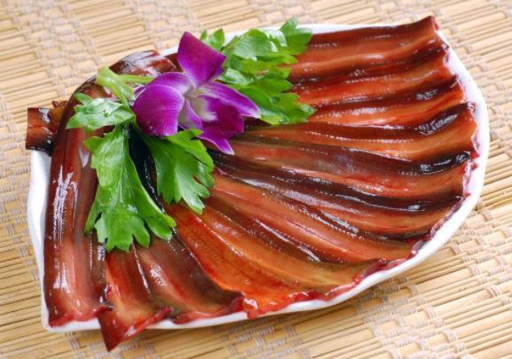 黃鱔什么季節(jié)吃最好 黃鱔魚(yú)的功效與作用 黃鱔清洗