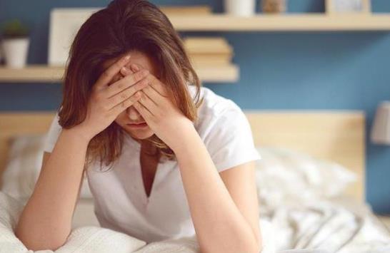 冷、黃、干三個字概括女人初老癥狀 減緩衰老辦法