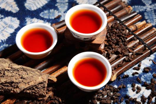 養(yǎng)胃喝什么茶好？健康專家推薦這幾種！