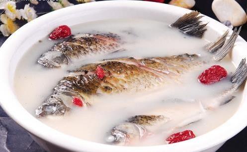 孕晚期水果魚類盤點 孕媽值得注意