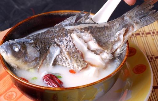 春季喝湯也養(yǎng)生 這十四碗營(yíng)養(yǎng)養(yǎng)生鮮湯大家干了