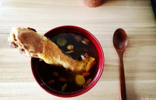 節(jié)食減肥不可靠 遵循以下幾個原則輕松減肥