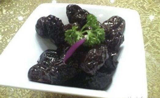 黑棗紅棗大不同，黑棗都有什么好處？