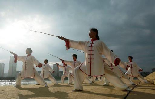 八段錦強(qiáng)身健體好處多 練習(xí)八段錦你需要注意這幾項(xiàng)